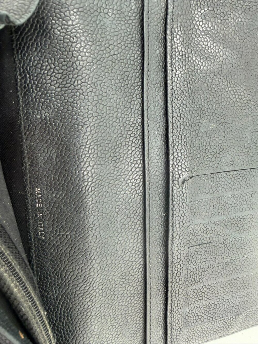 Authentic Chanel Leather Caviar Vintage Wallet Silver Hardware CC Preowned - Picture 4 of 11